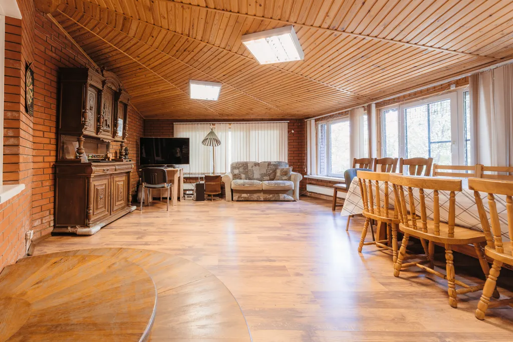 Дом в лесу в русском стиле