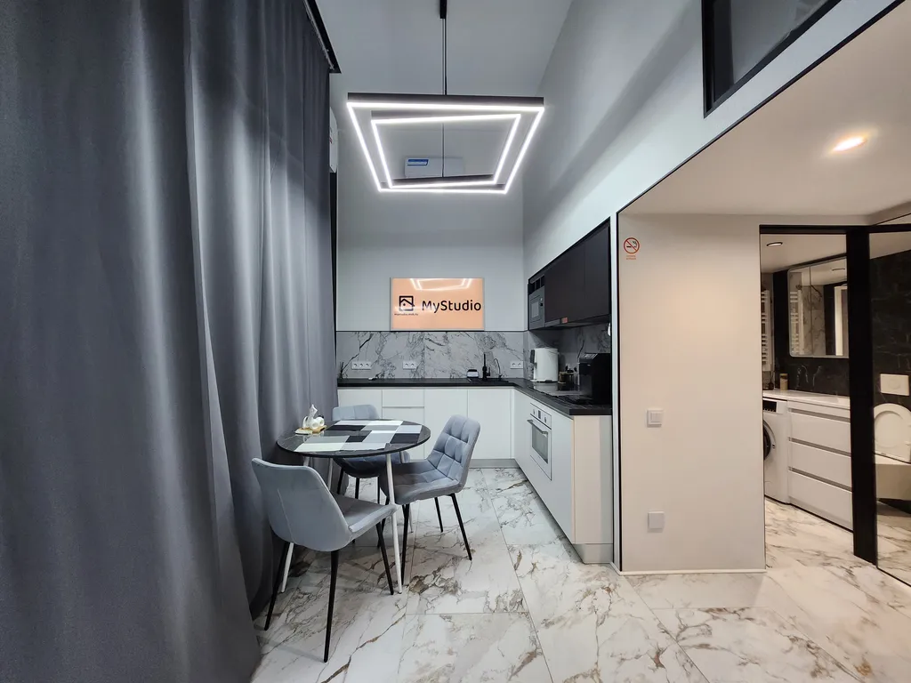 Квартира Квартира Двухуровневая для 1-6 гостей: бесконтактно, полный набор техники — Нахабино