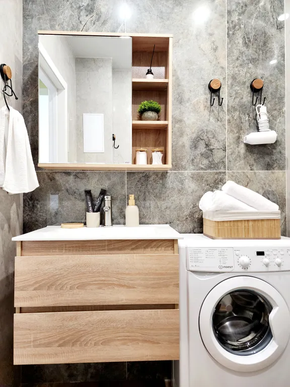 Новая студия с шикарным видом на Ангару