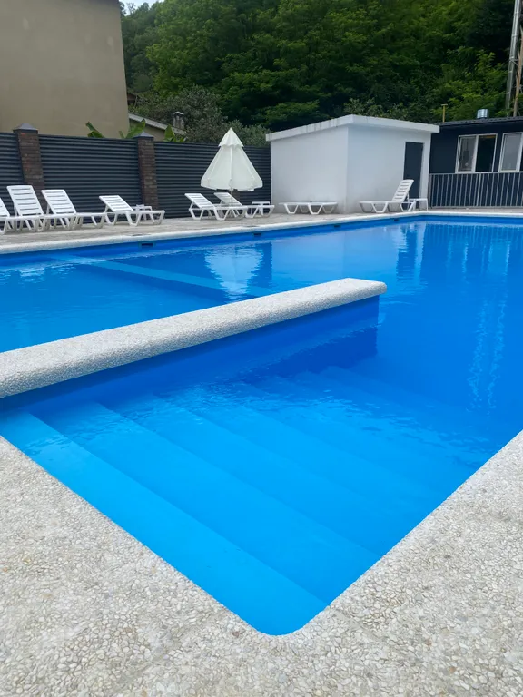 Апартаменты с бассейном