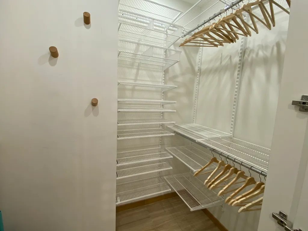 Трёхкомнатная семейная квартира с детской комнатой