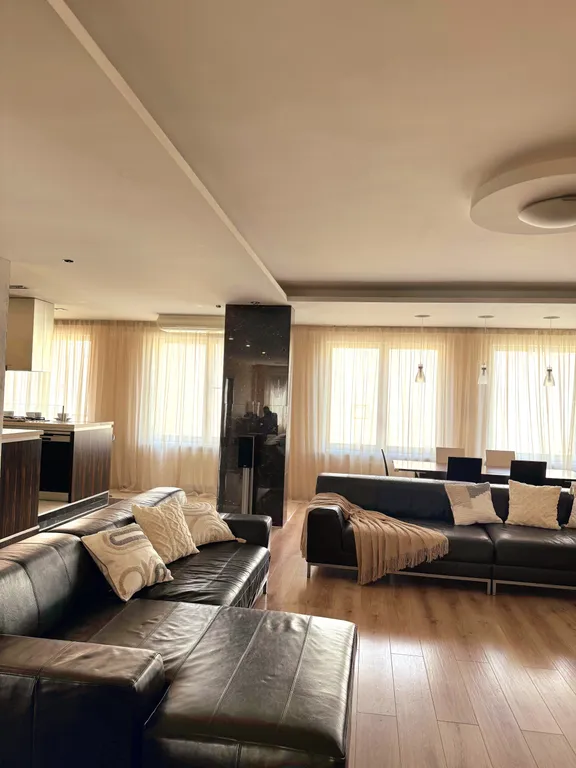 Просторная квартира в центре