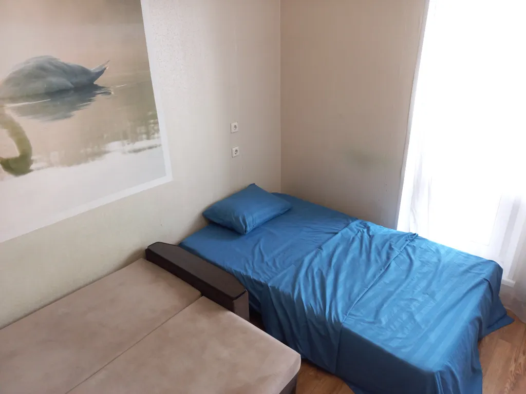 Светлая, уютная квартира вблизи Железнодорожной больницы