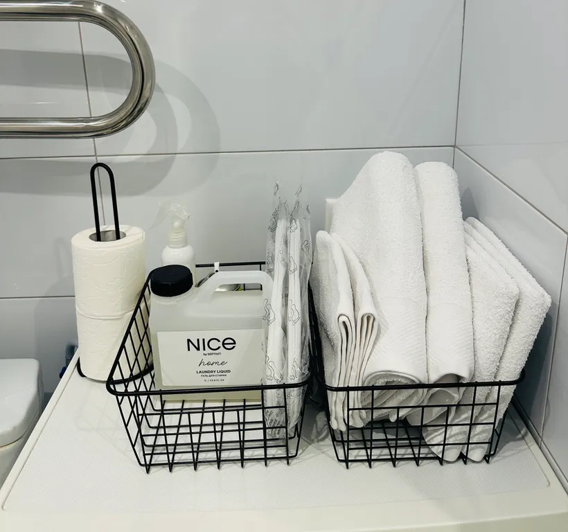 Прекрасная стильная квартира Инь янь