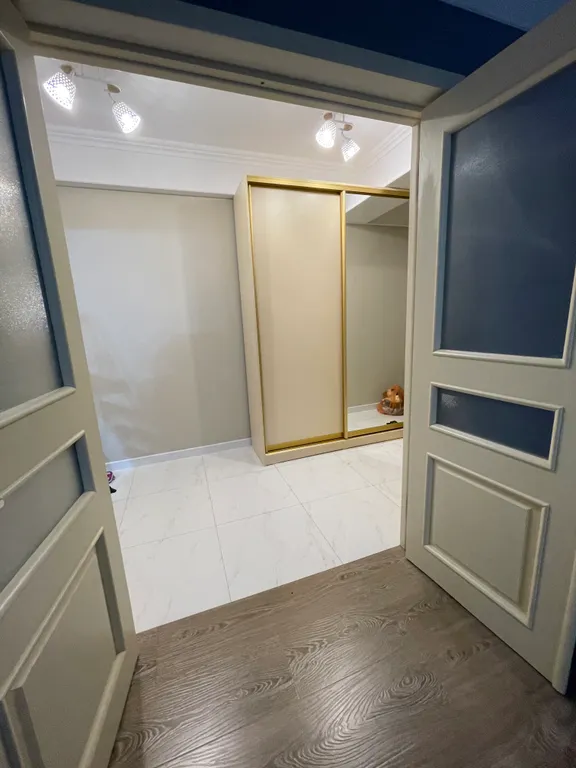 Уютная квартира в центре города рядом с фонтаном и с видом на крепость