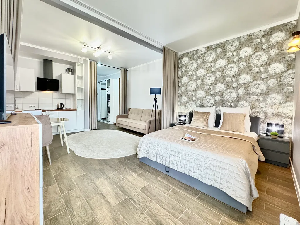 Квартира Дизайнерский апартамент на набережной — аренда посуточно в Оренбург