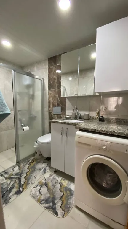 Просторная и светлая квартира у моря