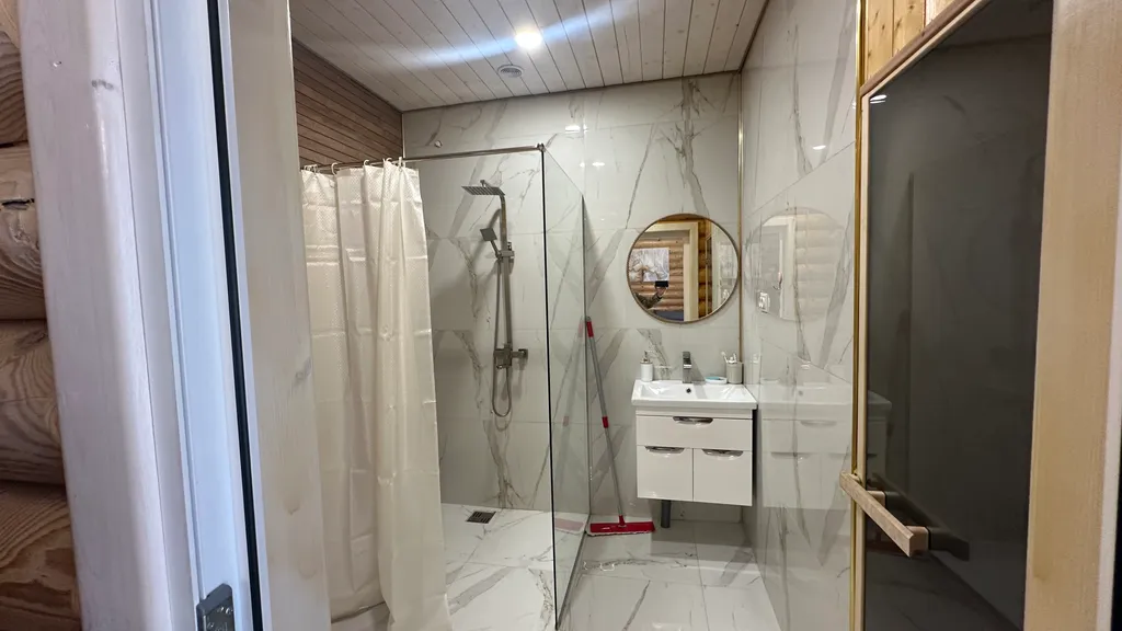 Дом из бруса со всеми удобствами и с парилкой