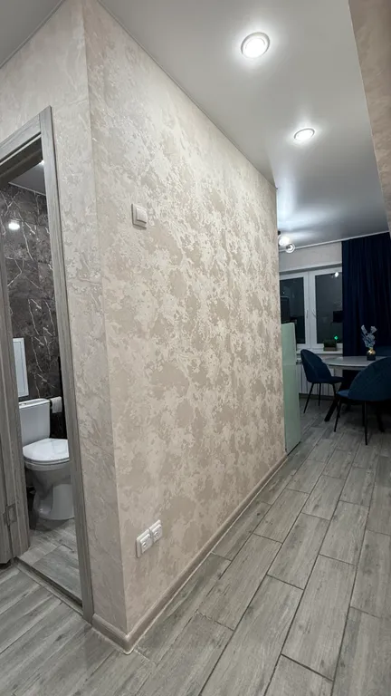 Мега вместительная трешка для дюжины гостей