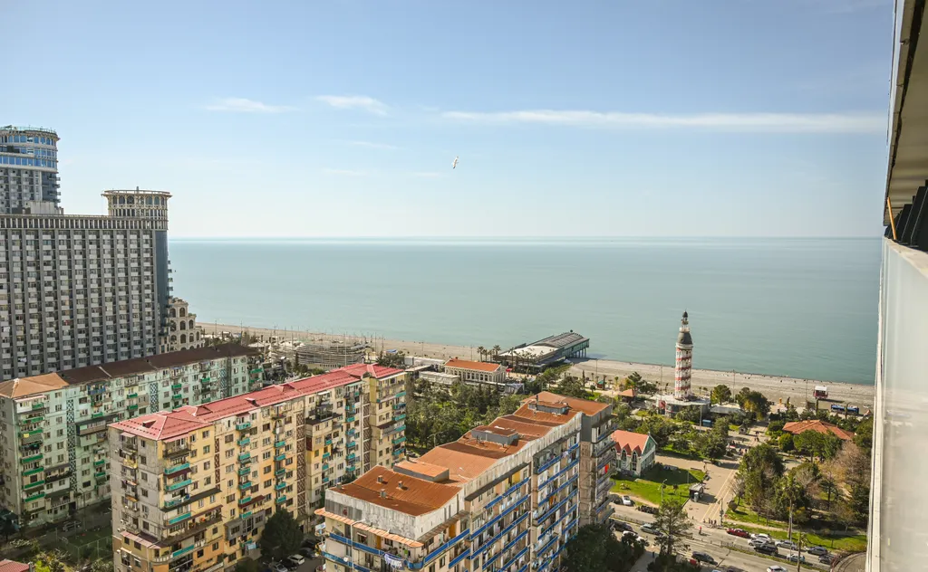 Квартира Квартира Большая студия с шикарным видом на море и горы — Батуми