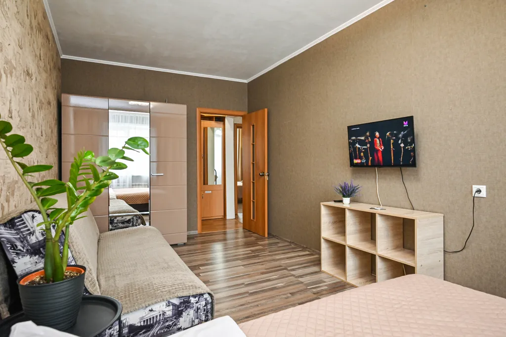 Квартира Уютная чистая квартира рядом с трц Планета — Красноярск