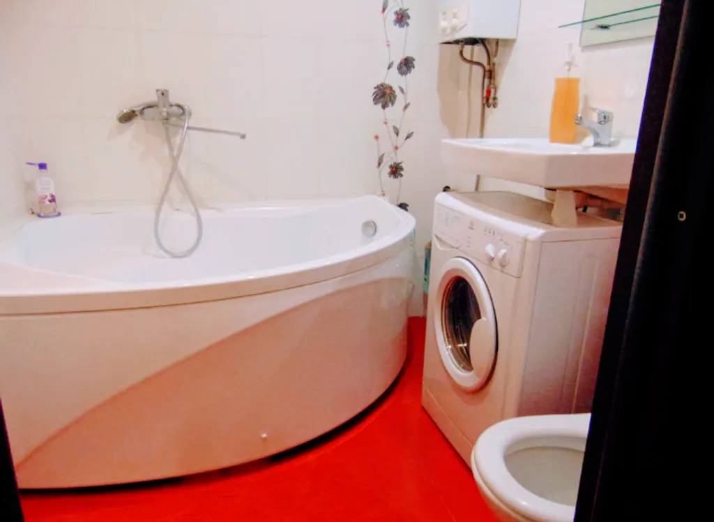 Студия в шаговой доступности от Набережной