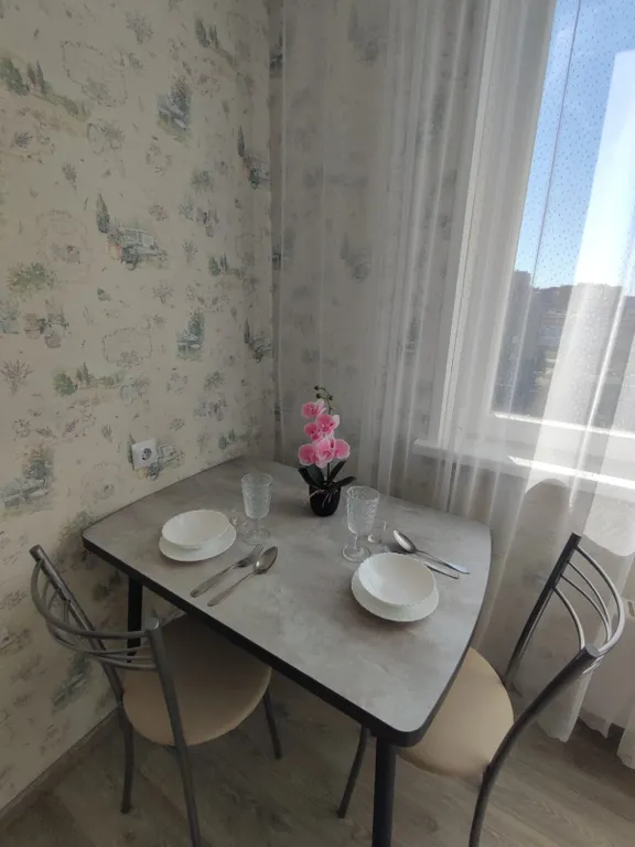 Квартира Новая, чистая квартира в шаговой доступности от ТРЦ Планета — Красноярск