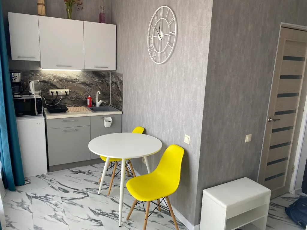 Квартира Квартира Уютная студия в центре Адлера рядом с морем, до Красной поляны 35 мин. — Адлер