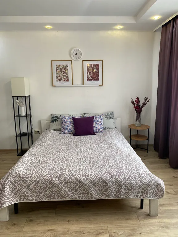 Просторная Евро-двушка для 6 человек. Тихий центр + Бонусы