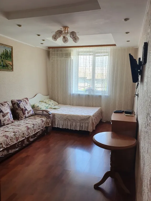 Коттедж 1-комнатный Дом — аренда посуточно в Евпатория