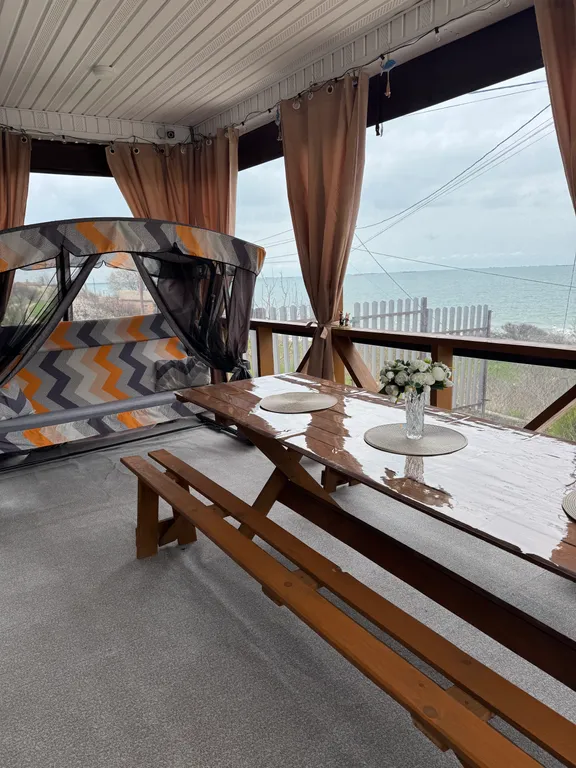 Коттедж Уютный домик на берегу моря — Осовины