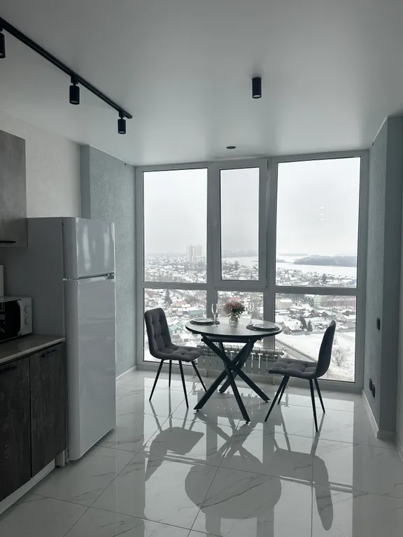 Квартира на 18 этаже с видом на Волгу