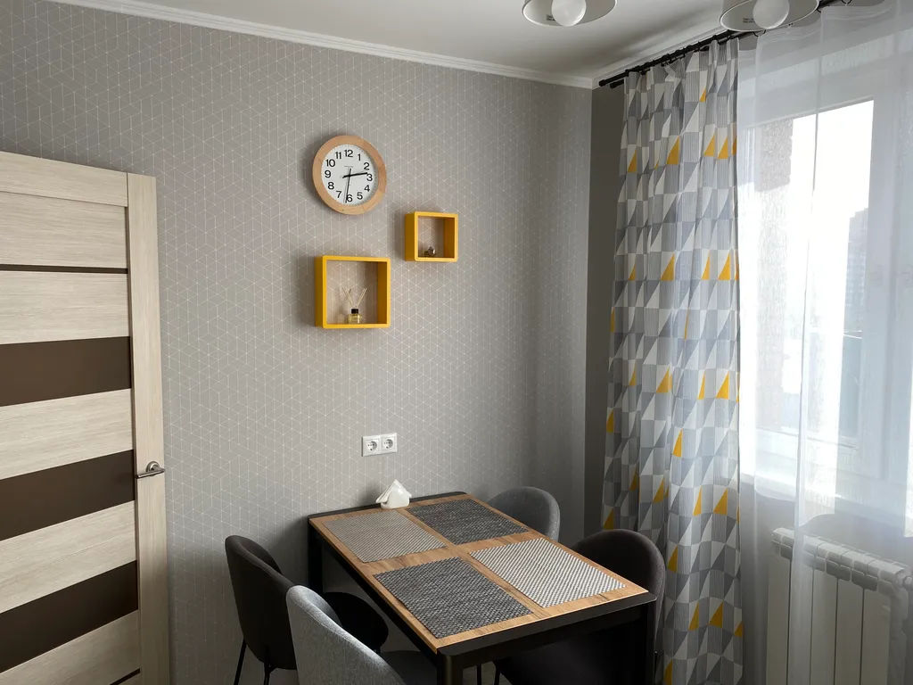 Квартира Дизайнерская 2-комнатная квартира на Взлетке — Красноярск