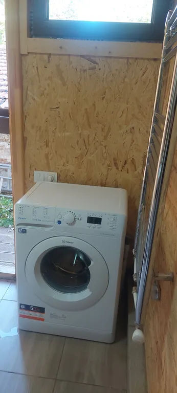 Коттедж рядом с виллой