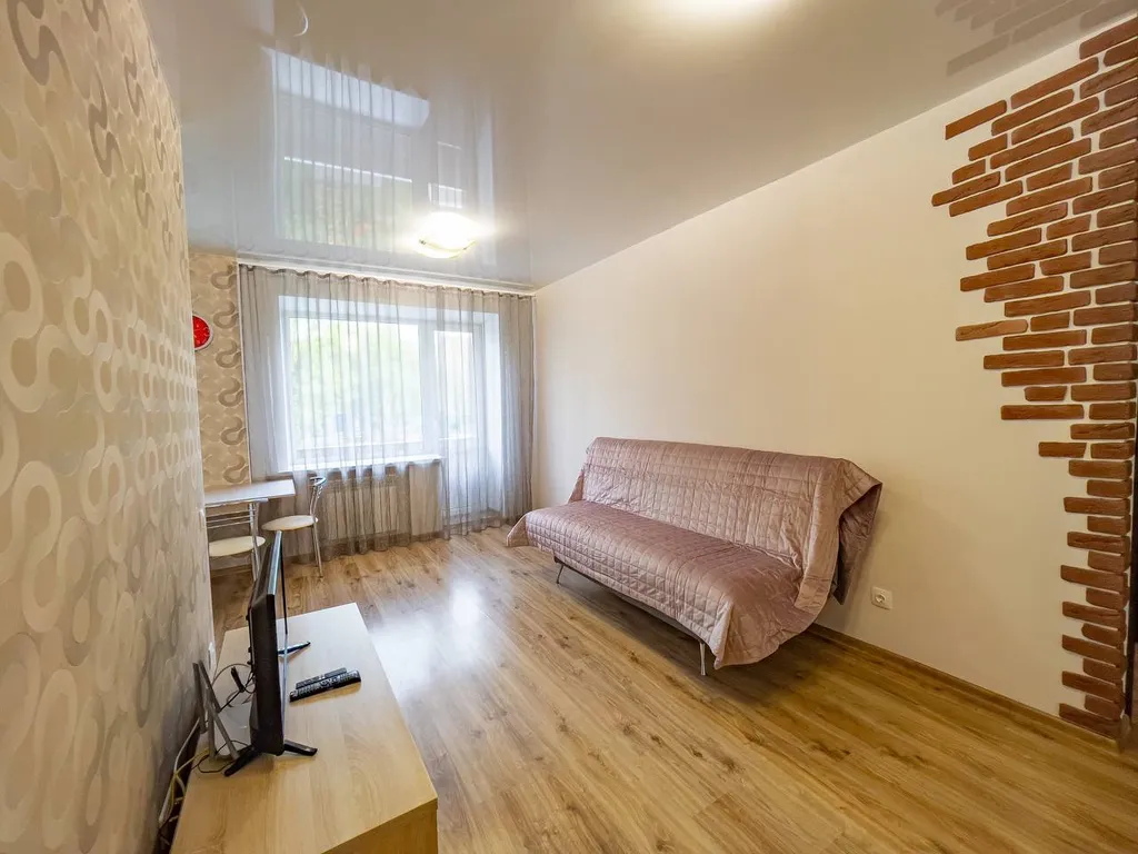 Трехкомнатная красивая квартира в центре