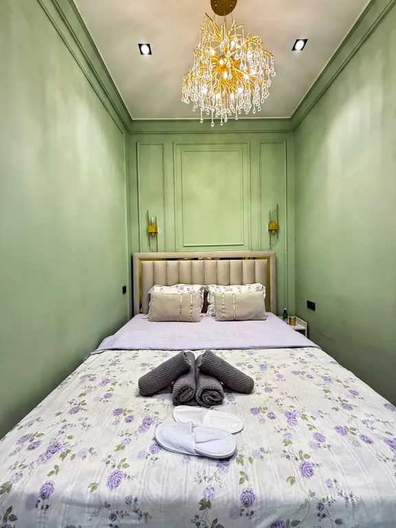 Kazakhstan resident's 181 by Royal rentals