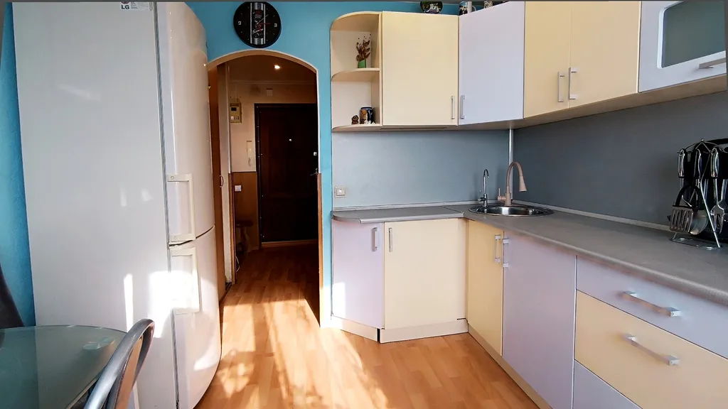 Просторная квартира с видом на залив