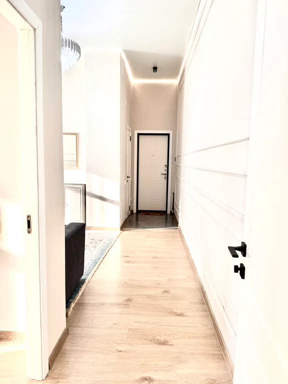 3-комнатная квартира в доме бизнес класса в самом центре левого берега столицы