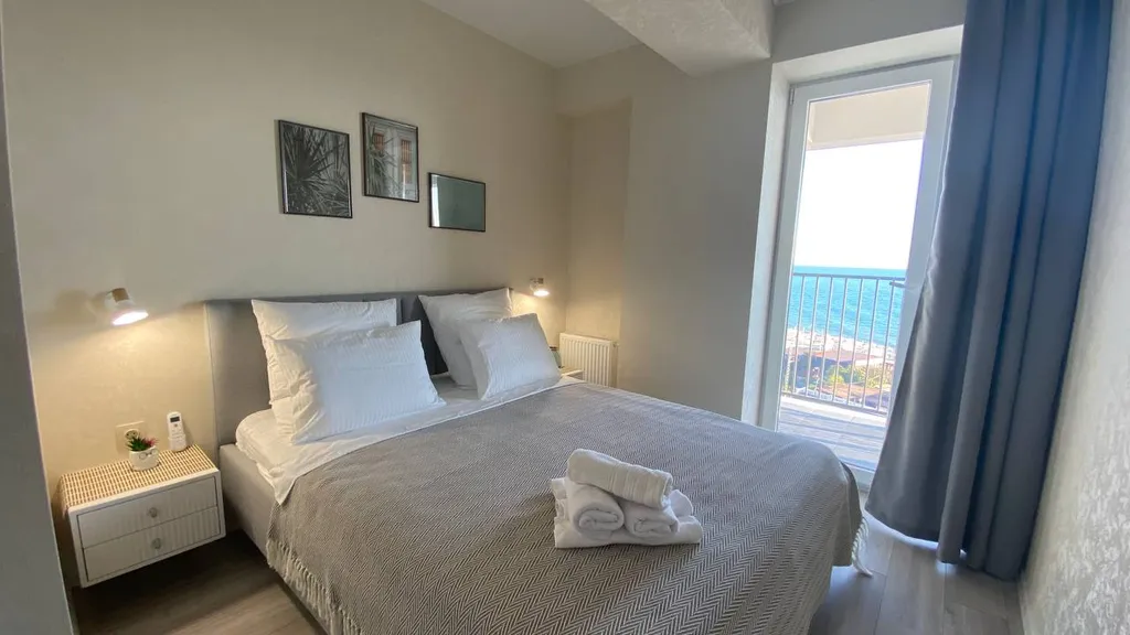 Апартаменты с панорамным видом на море в ЖК Каравелла Португалия