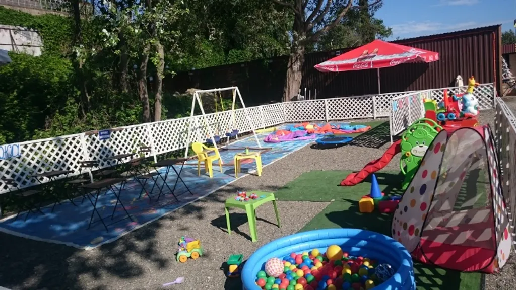 Квартира 2-комнатная Квартира — Сочи