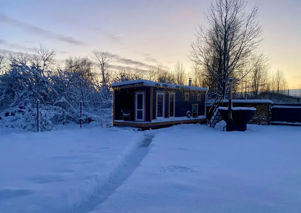 Коттедж Милый домик с баней в тихом местечке близ горнолыжных курортов Сорочаны — Ульянки