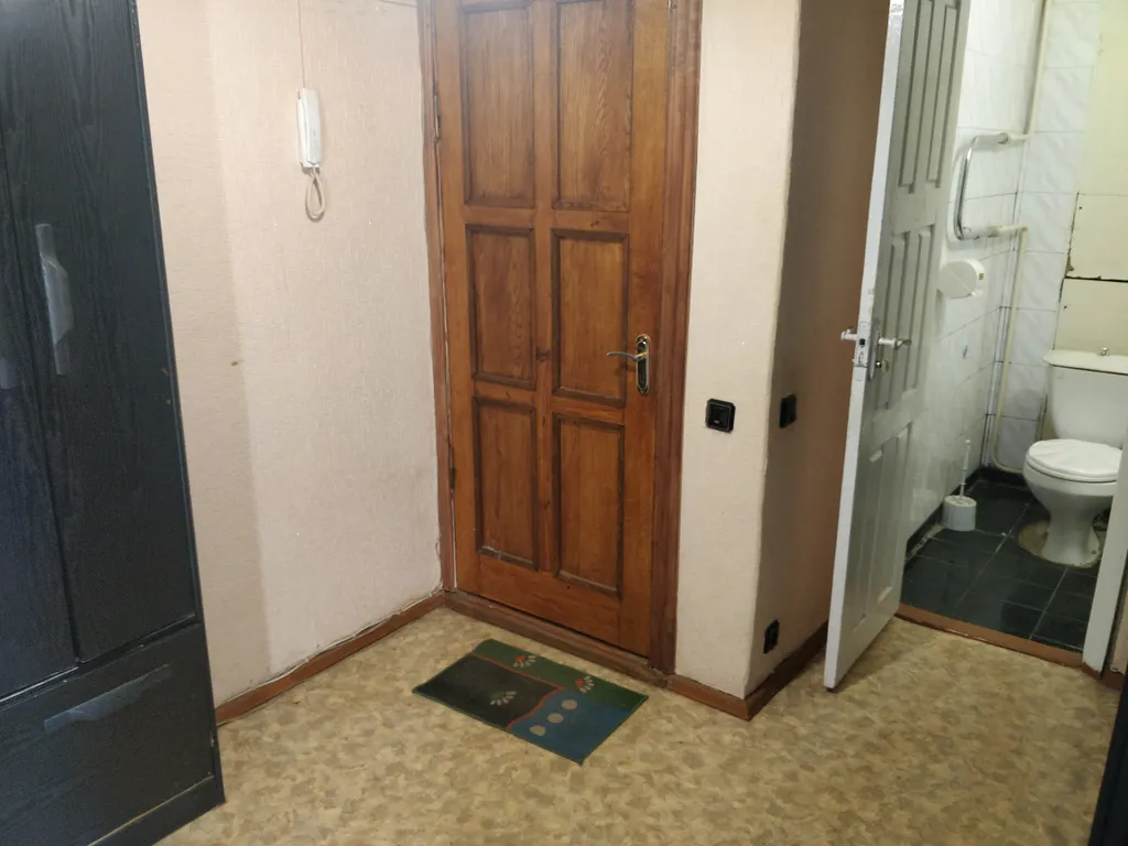 3-комнатная квартира с огромной кухней