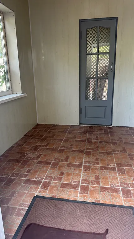 Уютный светлый дом недалеко от моря