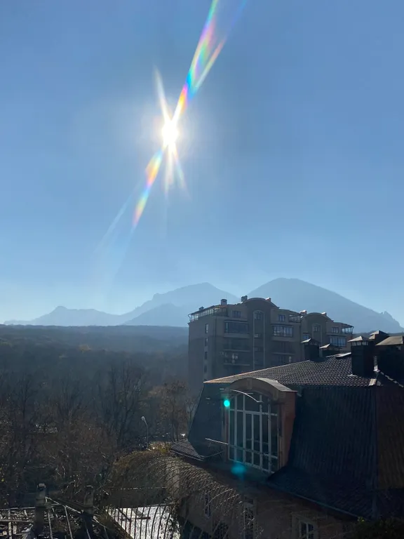 Шикарная квартира у центрального входа в парк