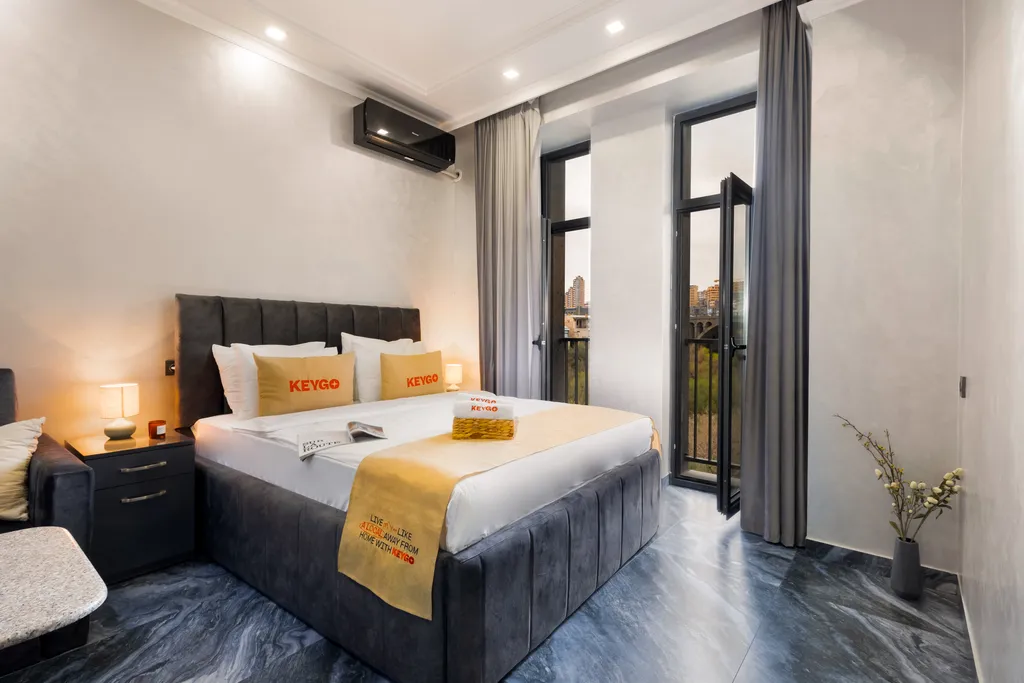 Квартира Апартаменты рядом с церковью Святого Саркиса — аренда посуточно в Ереван