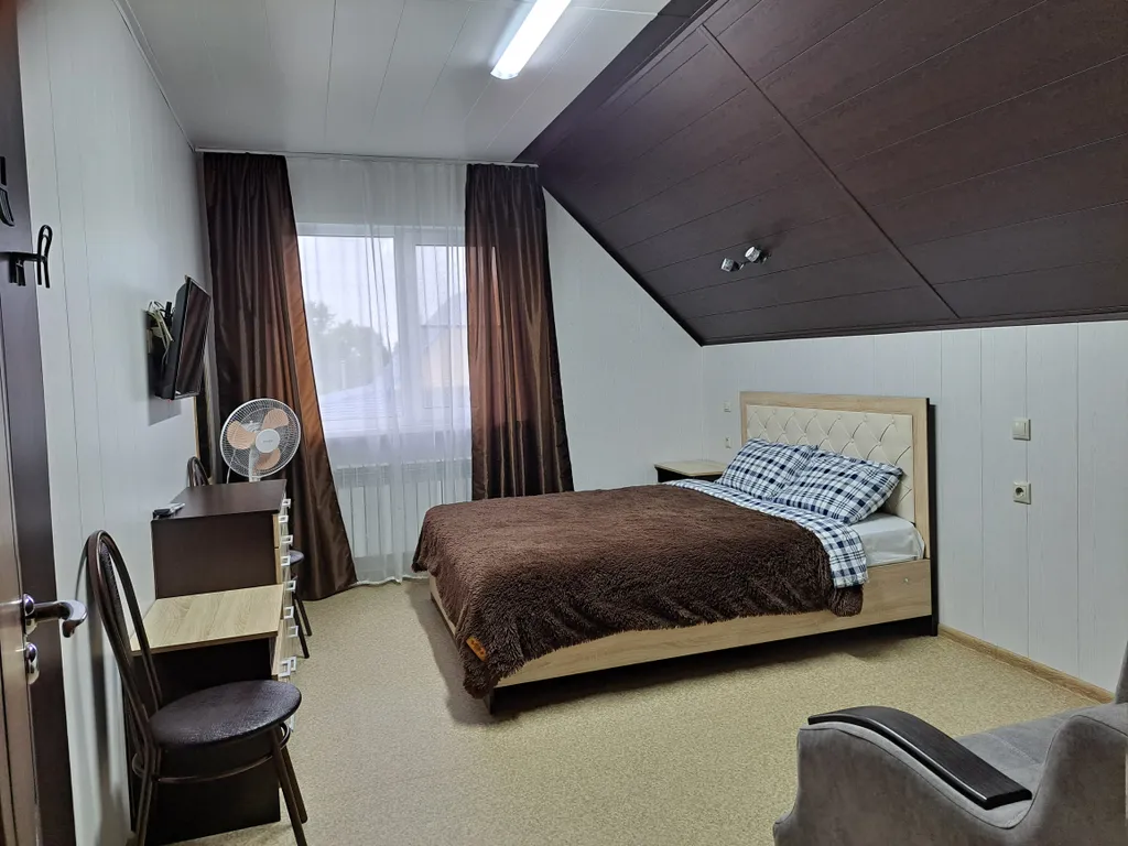 Коттедж 8-комнатный Дом — Губка