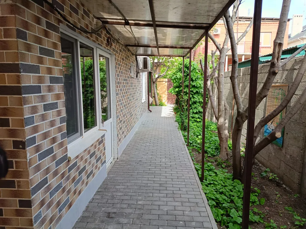 Коттедж Двухэтажный домик с зоной барбекю — Анапа