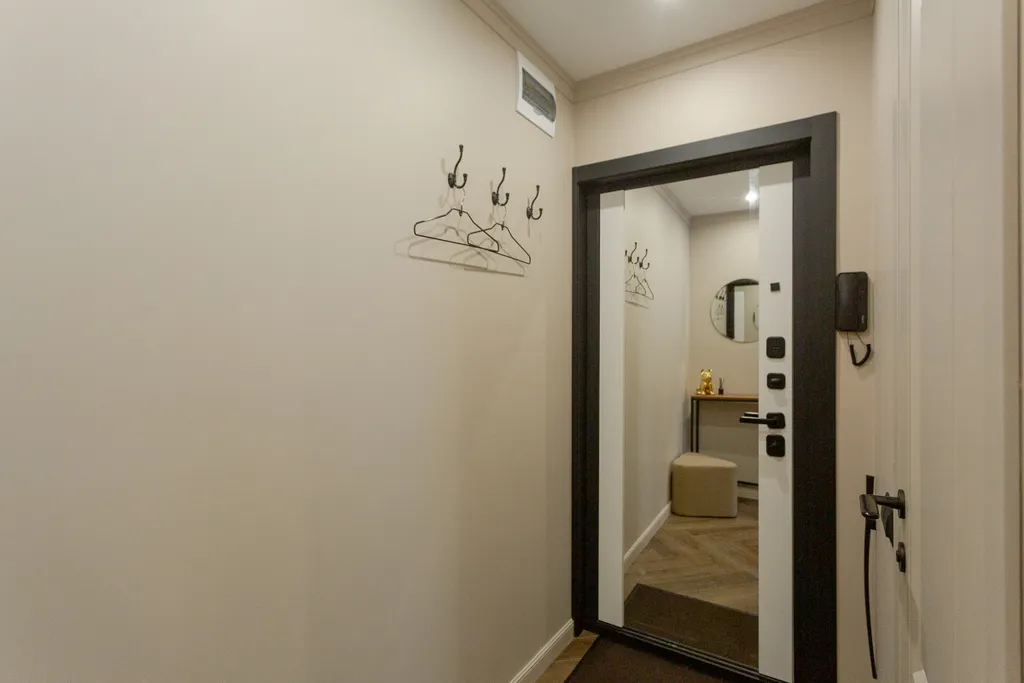 Комфорт-плюс с колонкой Алисой в академгородке