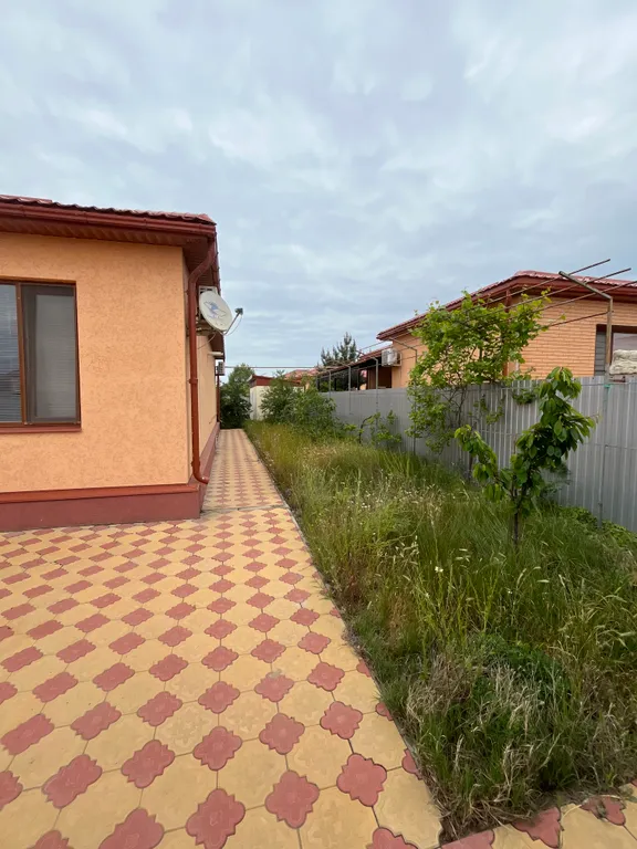 Уютный дом у моря