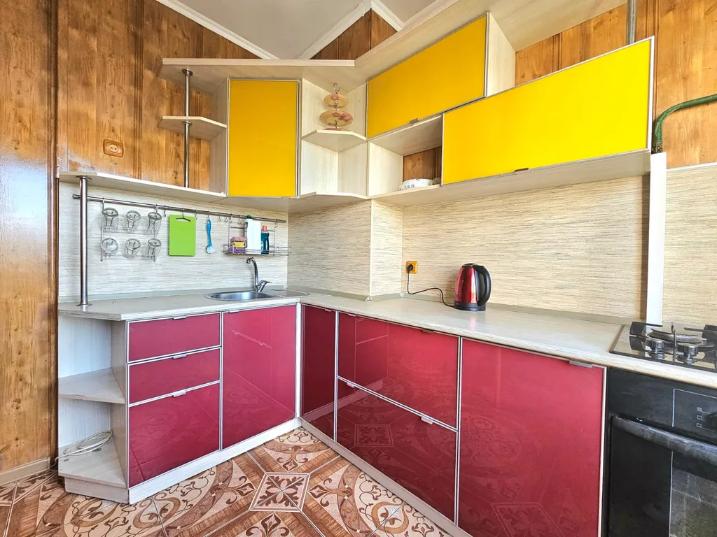 Квартира южном районе рядом с пляжем Алексино, близко Мысхако