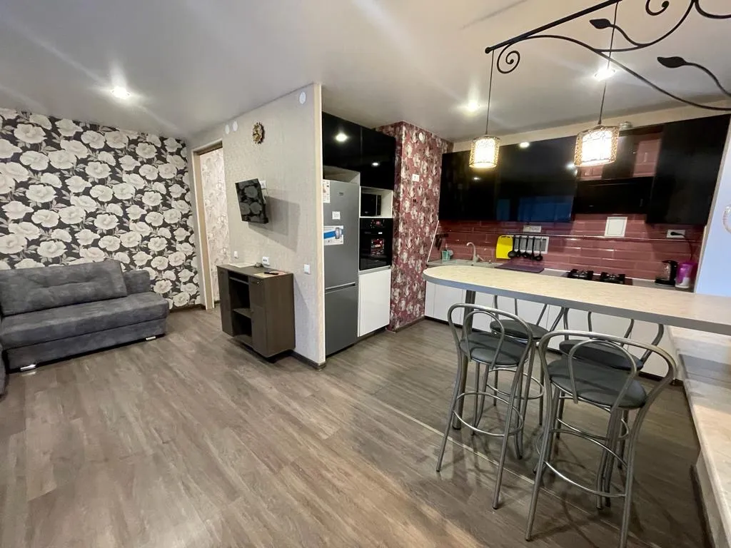 Апартаменты у сквера