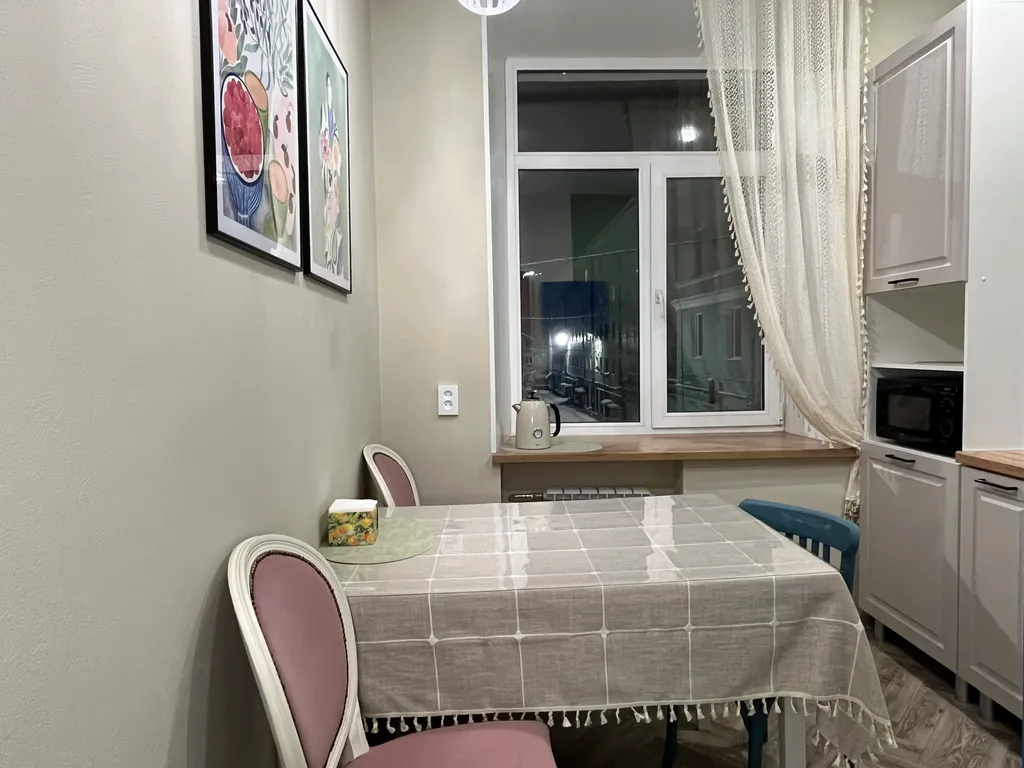 Ваш Рантье на Самойловой 12 близ отеля Меридиан