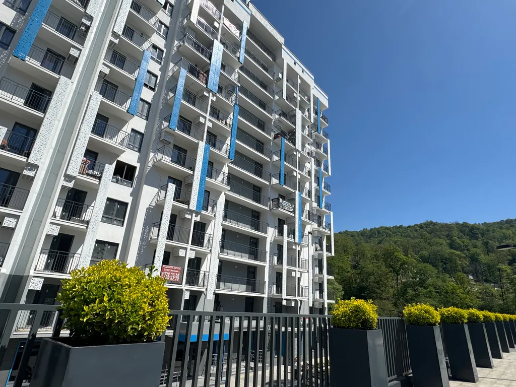 Квартира в доме у реки Кудепста с видом на горы