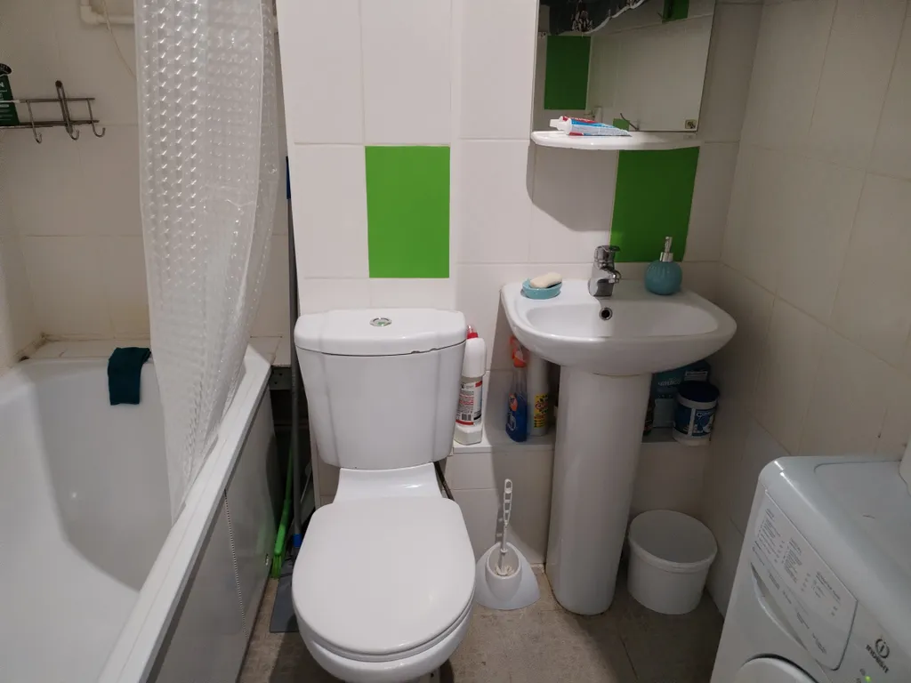 Красивая студия со всеми удобствами рядом жд, аэропорт, аура, парк