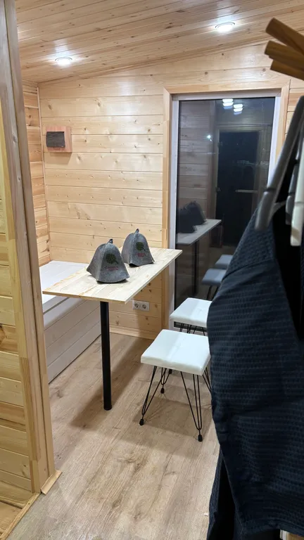 Уютный дом с баней у леса