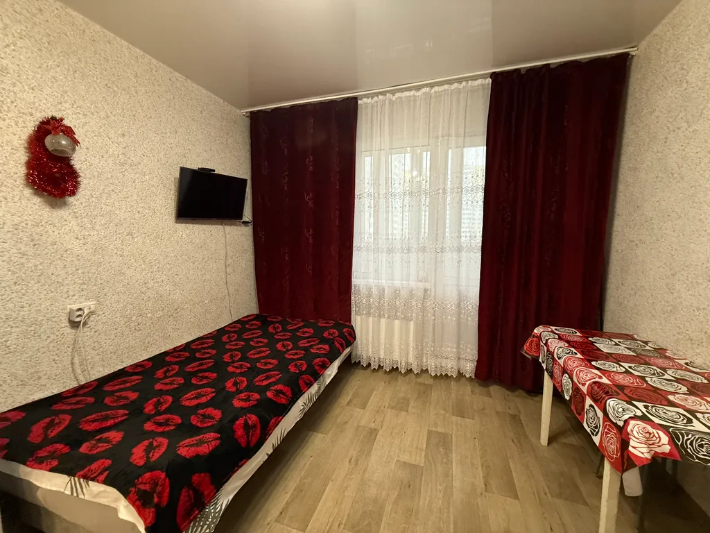 Уютная студия с двумя спальными местами в районе Ауры, жд и аэропорта