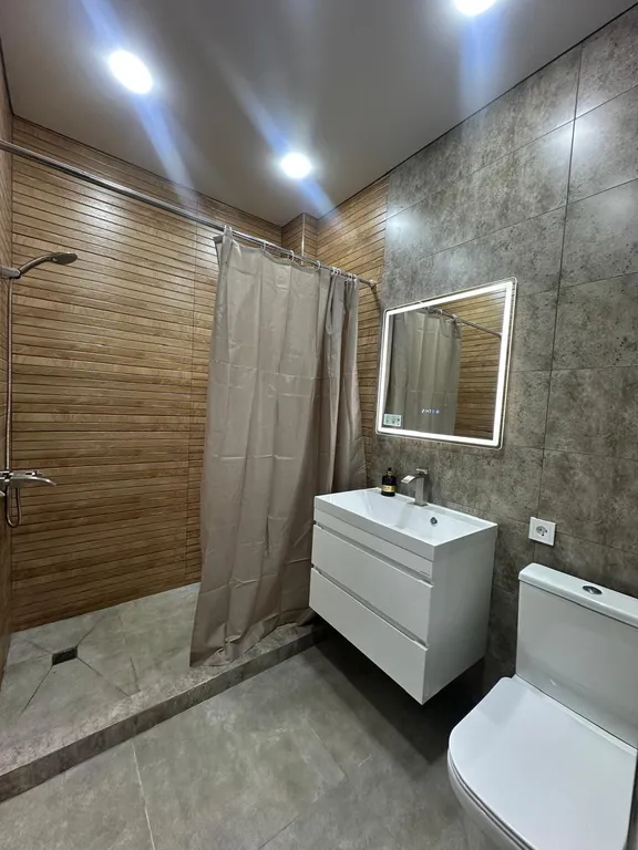 Двухкомнатная квартира с видом на море