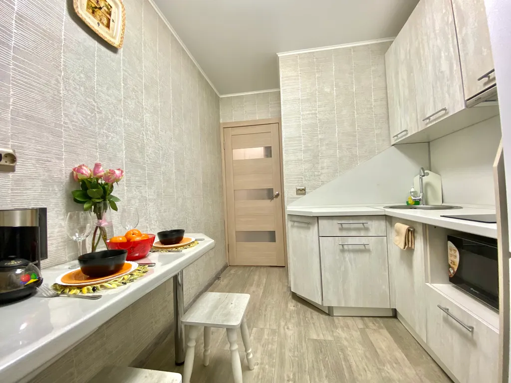 Квартира рядом с центром города, первая линия, остановка АЗС