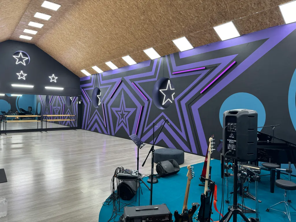 Коттедж White house лофт — Коммунарка