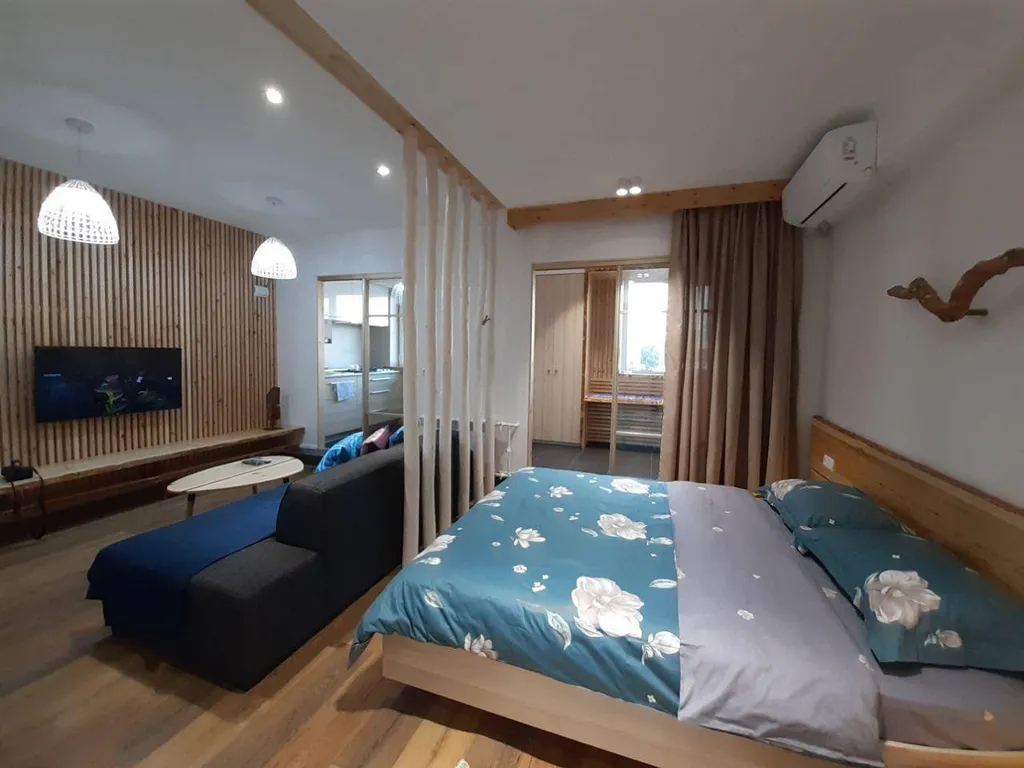 Skyline apartment near central bazar